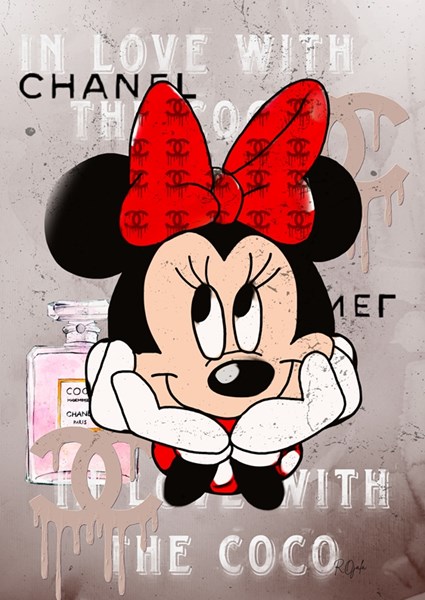 Minnie, I love Chanel