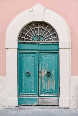  Turquoise deur in  Pisa 
