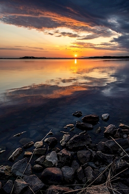 Puesta de sol sobre el río Dalälven