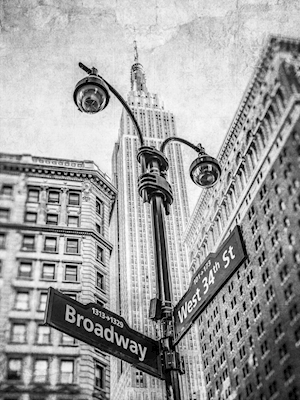 Broadway West 34.