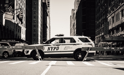 Departamento de Policía de Nueva York, en blanco y negro.
