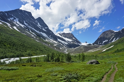 Steindalsbreen gletsjer in Lyngen