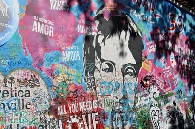 John Lennon Muur in Praag