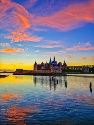 Západ slunce nad hradem Kalmar