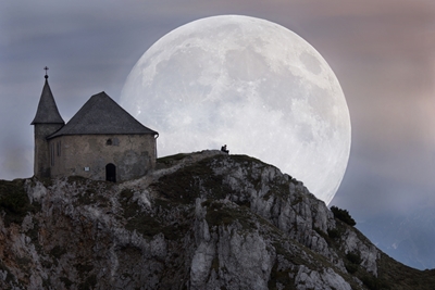 Full moon on mountain Dobratsc