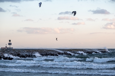 Zimní kitesurfing