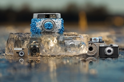 Flauschige Kamera auf Eis