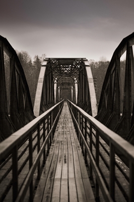 Czarny most