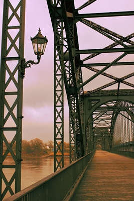 Le vieux pont de l’Elbe à Hambourg