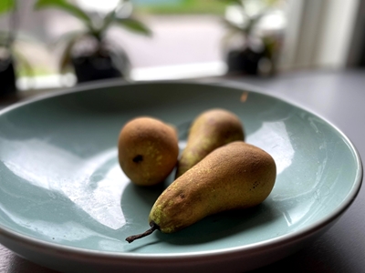 Three pears on a plate