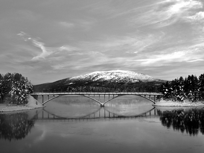Oude brug in Mellanström