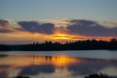 Auringonlasku Nyborgin saaristossa