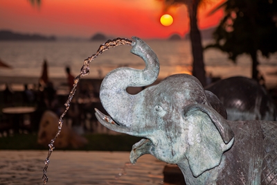 Zonsondergang bij Krabi (Tha