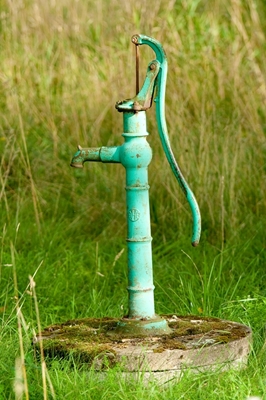 La vecchia pompa dell'acqua