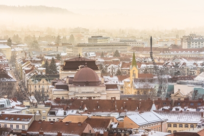 Ciudad de Graz al amanecer