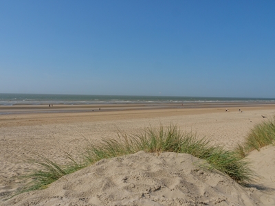 Široká pláž v Belgii
