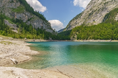 Horské jezero v Rakousku