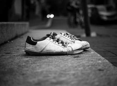 Opuštěné boty v Amsterdamu