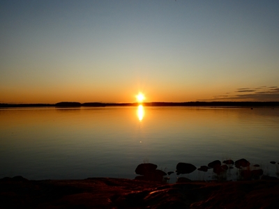 Puesta de sol en la costa de Gävle