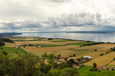 Landskabet ved søen Vättern 