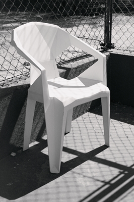 Monobloková židle