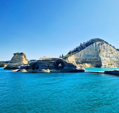 De hvide klipper på Korfu