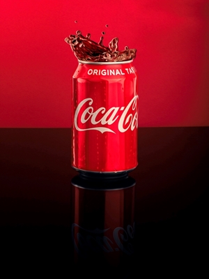 Coca-Cola traci na ziemi