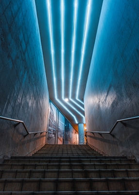 Futurystyczne schody w Sztokholmie