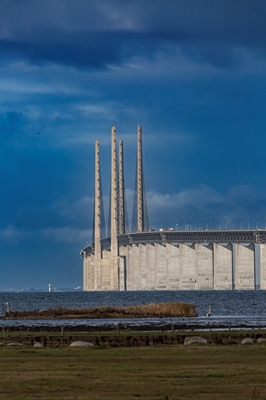 El puente de Öresund antes de la tormenta