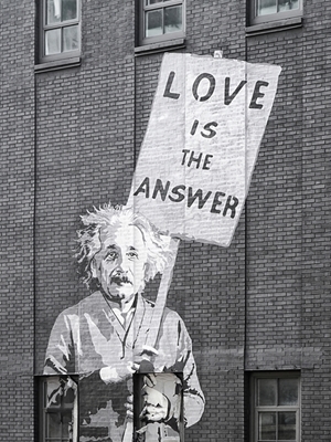 Einstein - Love Is The Answer