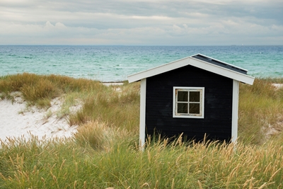 Black Beach hut in the dunes