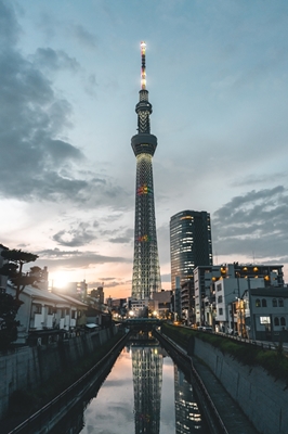 Reflektionen des Tokyo Skytree