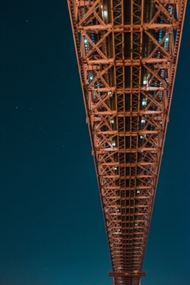 Puente rojo Lisboa abstracto