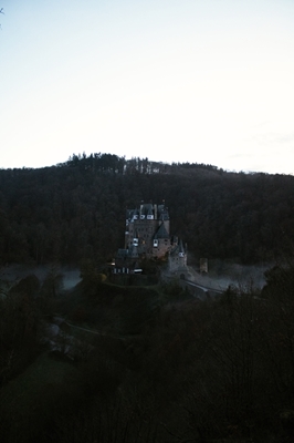 Night Mist Castle