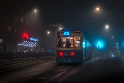 Night Tram 9