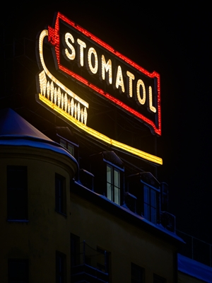 A smile in the night: Stomatol