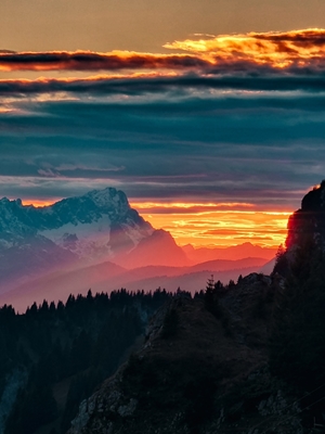 Zugspitze au coucher du soleil