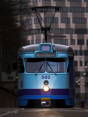Tram 582 