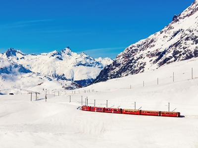 Bernina Express ve Švýcarsku
