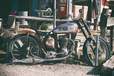 Motocicleta 66