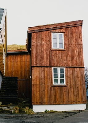 Drewniany dom na Wyspach Owczych Tórshavn