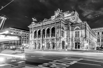 Vienna State Opera at night 