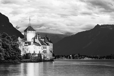 Castelo de Chillon no Lago de Genebra