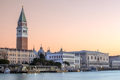 Venice - Picturesque sunrise