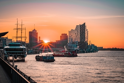 Sunrise Hamburg Harbour