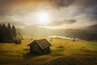 Sonnenaufgang am See