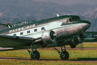 Douglas DC3