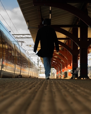 Pendlere på togstationen