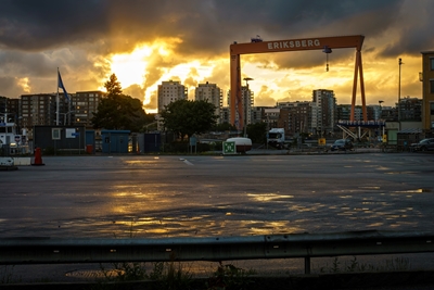 Eriksbergskranen, Sonnenuntergang