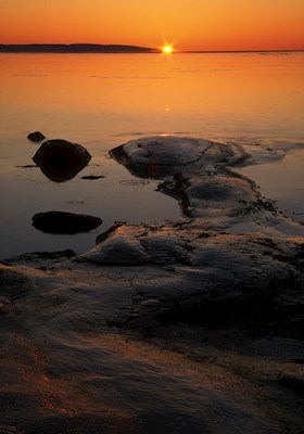 Auringonlasku Laxvikissa
